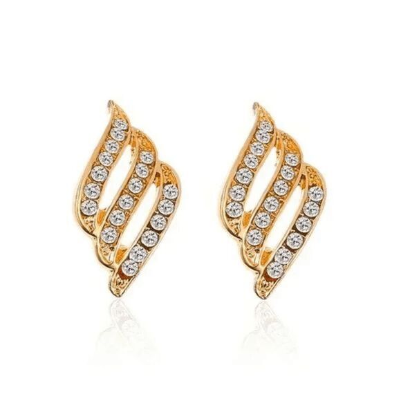 Elizabeth Besich Jewelry - 2/$21 Female Retro Earrings